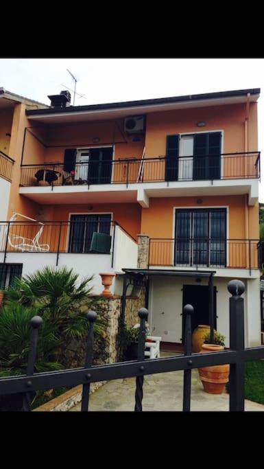 Casa Limoneto Apartment Noli Exterior photo